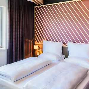 B&B Hotel Heidelberg היידלברג
